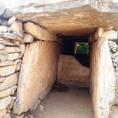 L'ingresso del Dolmen di San Silvestro
