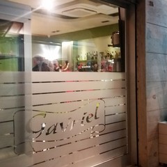 L'esterno del caffè