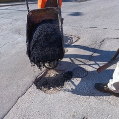 Colmatura buche stradali - marzo 2026