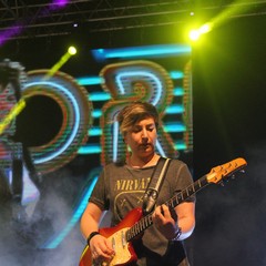 IMG min JPG