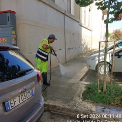 Pulizia e lavaggio strade e scuole