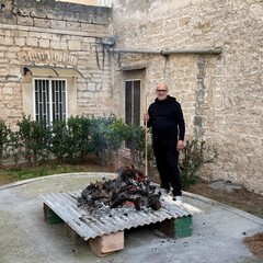 Il banditore con le scolaresche