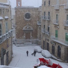 Neve in piazza Costantinopoli