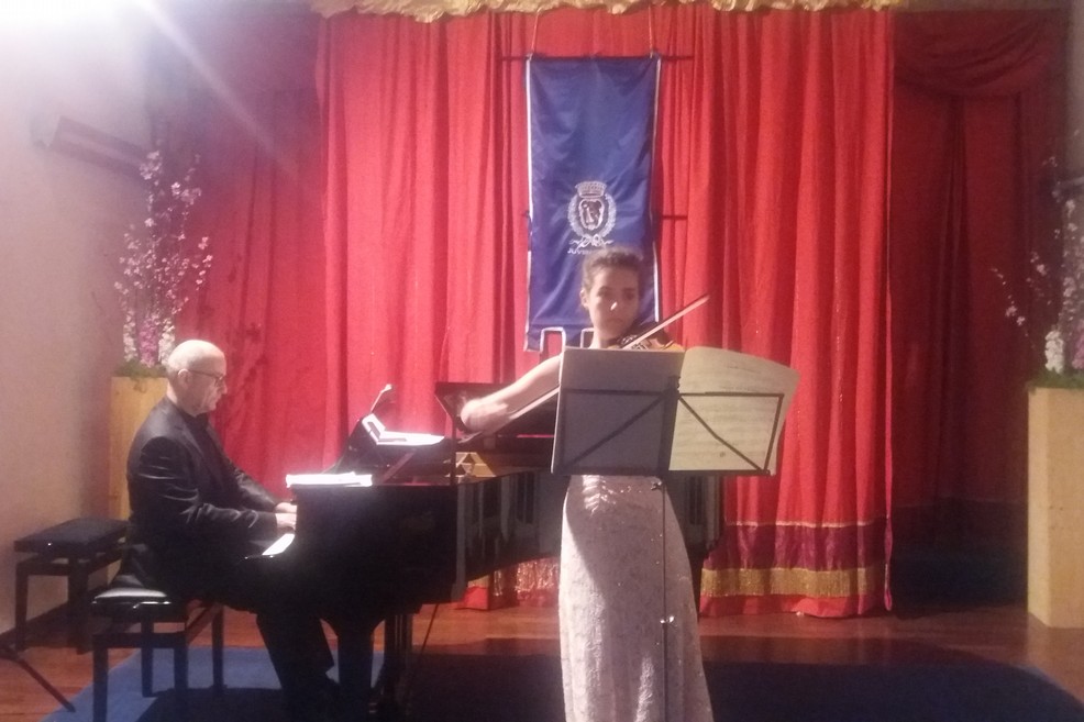 Gianfranco e Chiara Sannicandro in concerto. <span>Foto Gianluca Battista</span>