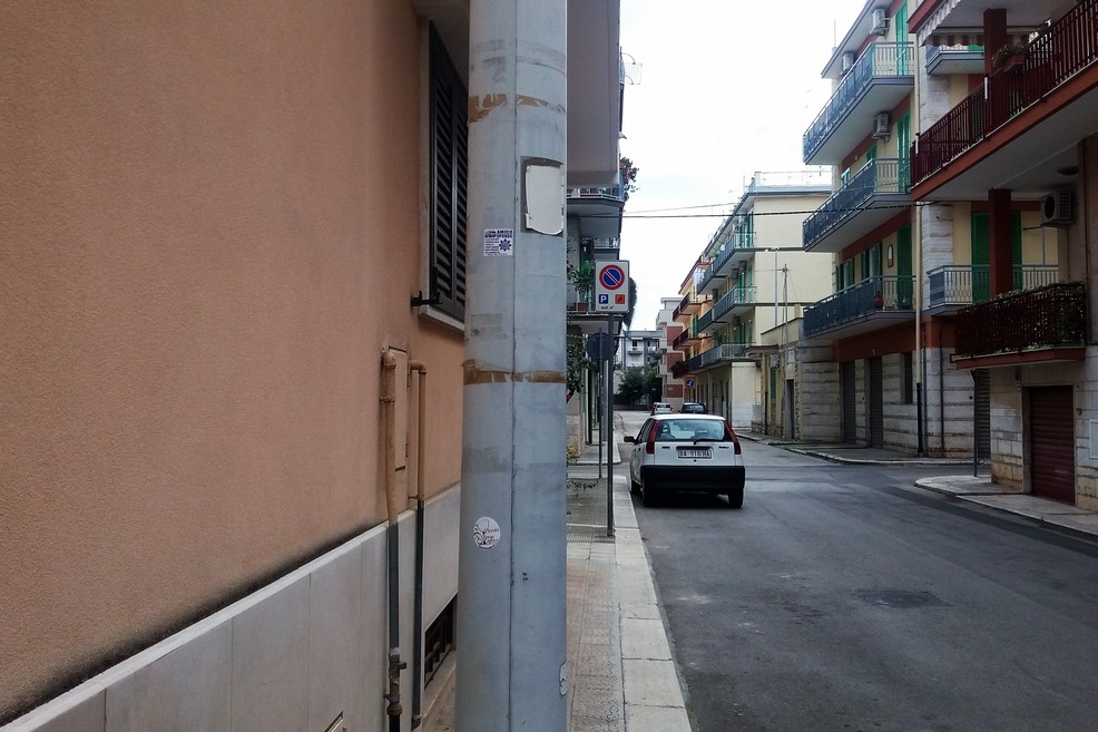 Barriere architettoniche in via Ten.Frascolla