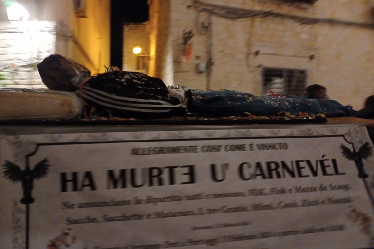 Funerale del Carnevale. <span>Foto Gianluca Battista</span>