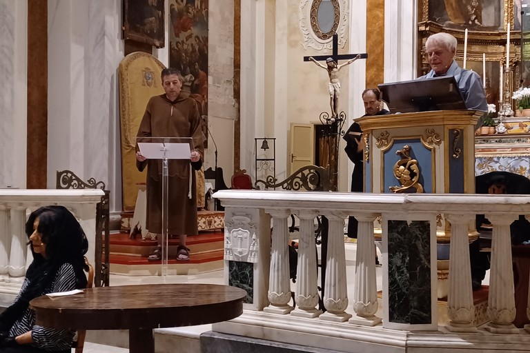 Successo in Cattedrale per il recital sacro di e con Gerardo Placido