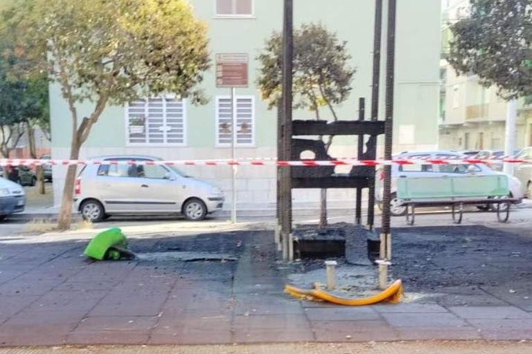 Incendio piazzetta Iacobellis