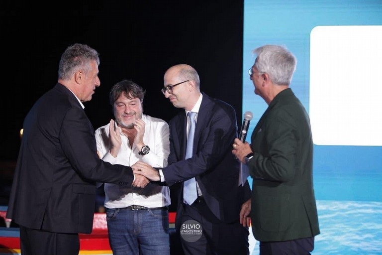 Sigfrido Ranucci a Conversazioni dal Mare. <span>Foto Staff sindaco </span>