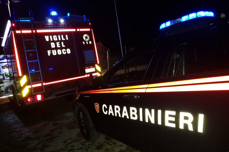 L'intervento dei Vigili del Fuoco e dei Carabinieri