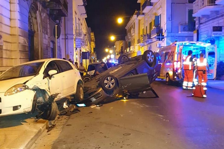 L'incidente stradale avvenuto in via Bari