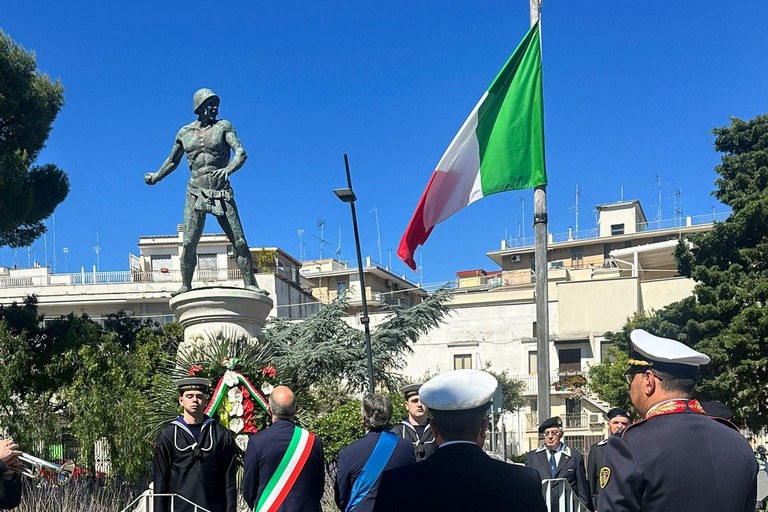 Giovinazzo celebra la liberazione dal nazifascismo