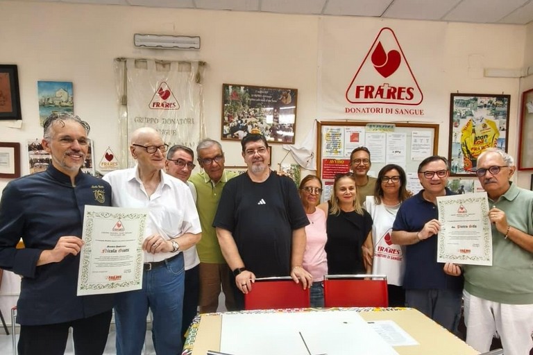 Fratres Giovinazzo col presidente Sifo e Nicola Giotti