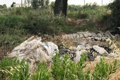 Azzollini lascia Giovinazzo: «Costretti a lavorare tra rovi e discariche»