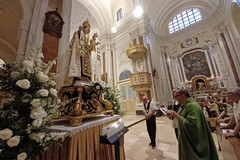 In Cattedrale benedetto il nuovo abito della Madonna del Carmelo