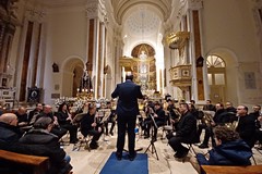Gran Concerto di marce funebri, freddo e pioggia non fermano gli appassionati