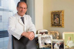 Francesco Schittulli a Giovinazzo con "Una vita per vincere il cancro"