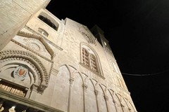 Nuova illuminazione sulla facciata e sul campanile della Cattedrale di Giovinazzo