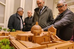 Il sindaco metropolitano Vito Leccese in visita all'IVE di Giovinazzo