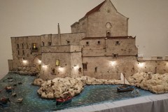 Aiap Giovinazzo, la scenografia monumentale esposta a Verona