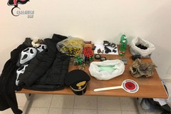 Armi, droga e il kit del perfetto piromane: denunciato un 20enne