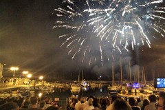 Spettacolo piromusicale, un VIDEO dalla platea di Cala Porto