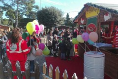 Anche oggi è aperto in Villa Comunale il Villaggio di Babbo Natale