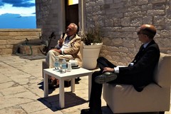 "Futilità" di Francesco Fiorentino presentato alla Vedetta sul Mediterraneo di Giovinazzo