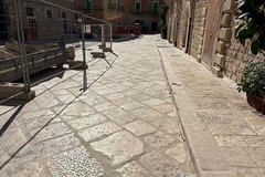 Lavori al basolato in piazza Duomo in dirittura d'arrivo