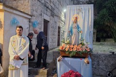 L'amore dei giovinazzesi per la Madonnina della Medaglia miracolosa - FOTO