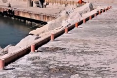 Iniziati i lavori per la nuova pavimentazione dei moli del porto (VIDEO)