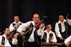 L'Orchestra Tzigana a Molfetta con la Fondazione Valente