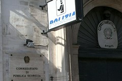 Trovato ferito nell'auto, mistero fitto tra Bitonto e Giovinazzo: è giallo