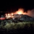 Incendio in discarica, Depalma: «Siamo sul posto, la situazione è insostenibile»