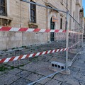 Tornano le  "gabbie " sotto l'Istituto Vittorio Emanuele II
