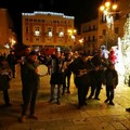 Tutti in piazza Umberto I per cantare la  "Santa Allegrezza "