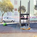 Rogo giochi piazzetta Jacobellis: ragazzi ridono dopo aver appiccato il fuoco - il VIDEO