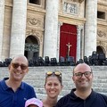 Il sindaco di Giovinazzo e don Luigi Caravella alla canonizzazione di Pier Giorgio Frassati