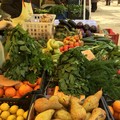 In piazza Vittorio Emanuele II i mercatini di Coldiretti e degli hobbisti