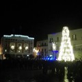 L'albero acceso e la bella musica di Sagi Rei: così a Giovinazzo è iniziato il Natale (FOTO)