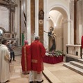 Il cuore dei giovinazzesi rivolto a San Tommaso. LE FOTO della celebrazione