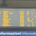 Ritardi e cancellazioni treni, prosegue l'odissea dei pendolari da e per Giovinazzo
