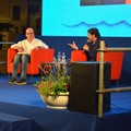  "Conversazioni dal mare ", Valentina Mastroianni e Sigfrido Ranucci in Cala Porto a Giovinazzo