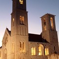 Campanili cattedrale, passerella e Molo di Levante nuovamente illuminati - FOTO