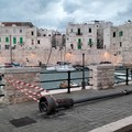 Palo della pubblica illuminazione caduto a Ponente