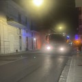 Serata di fuoco a Giovinazzo, un furgone colpito dalle fiamme