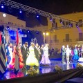 La lunga notte del ballo, della moda e della buona musica