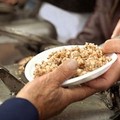 Trenta pasti per i poveri grazie a Comune e associazione Mariana Vincenziana