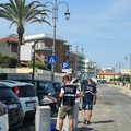 Versavano rifiuti liquidi sul lungomare Marina Italiana, due denunciati