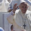 Il Papa a Bari: «Sabato sarà giornata di riflessione e preghiera»